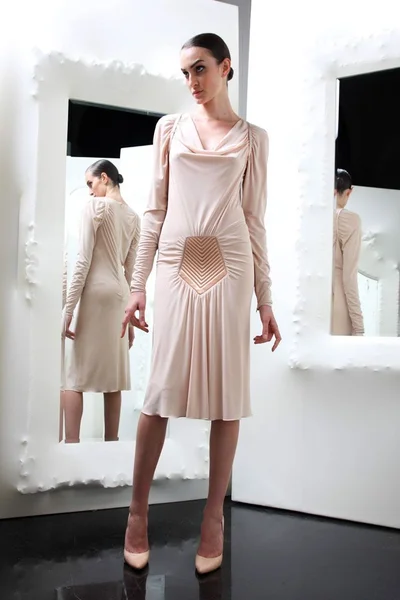 Look 19